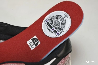 Hyperoad Jordan Low Air Room Trophy 1 OG x 1112